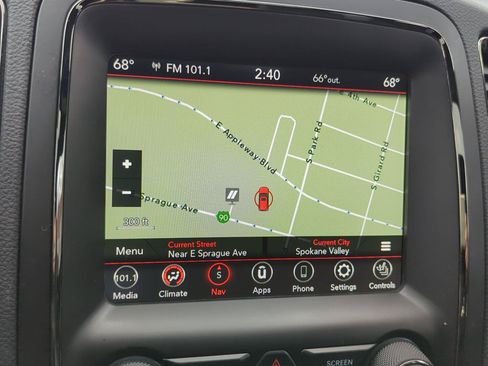 Used 2018 Dodge Durango GT w/ Premium Group AWD/4WD image 25