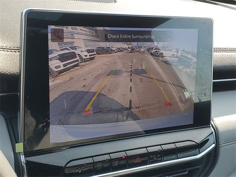 New 2026 Jeep Compass Limited w/ Sun, Sound & Navigation Group image 27