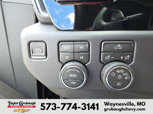 New 2026 Chevrolet Silverado 1500 LT Trail Boss w/ Convenience Package II AWD/4WD image 21