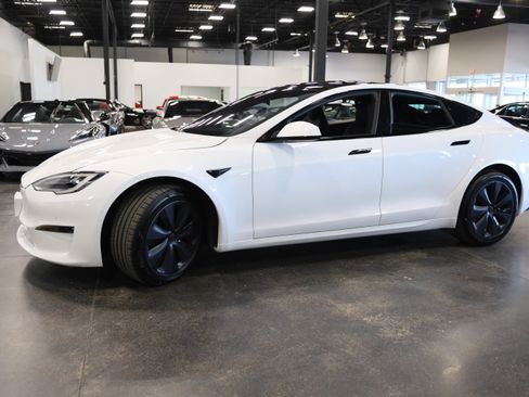Used 2021 Tesla Model S Plaid AWD/4WD image 9
