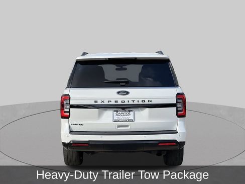 Used 2023 Ford Expedition Limited RWD image 4