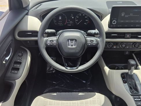 Certified 2024 Honda HR-V LX image 13