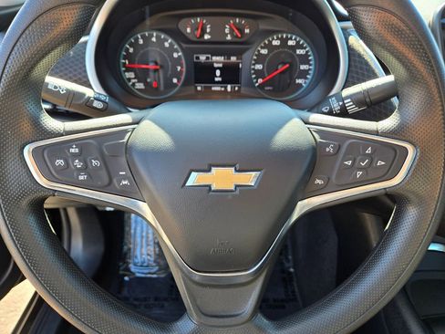 Used 2023 Chevrolet Malibu LT image 18