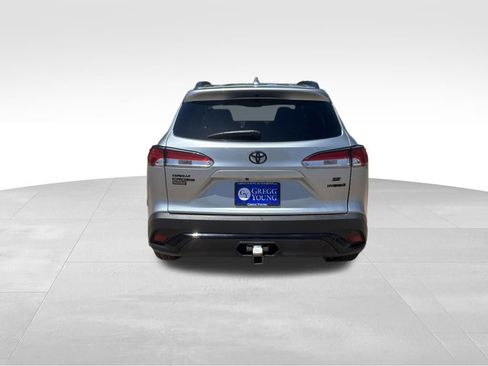 Used 2023 Toyota Corolla Cross AWD Hybrid image 8