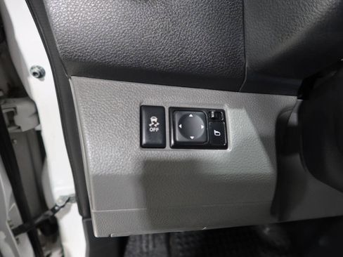 Used 2020 Nissan NV200 SV FWD image 24