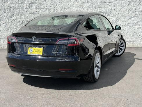 Used 2021 Tesla Model 3 Long Range AWD/4WD image 8
