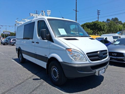 Used 2012 Mercedes-Benz Sprinter 2500 w/ Additional Battery Pkg image 1