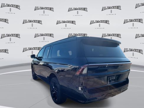 New 2026 Lincoln Navigator L Reserve w/ Jet Appearance Package image 3