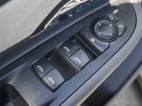 Used 2019 Chevrolet Bolt LT FWD image 22