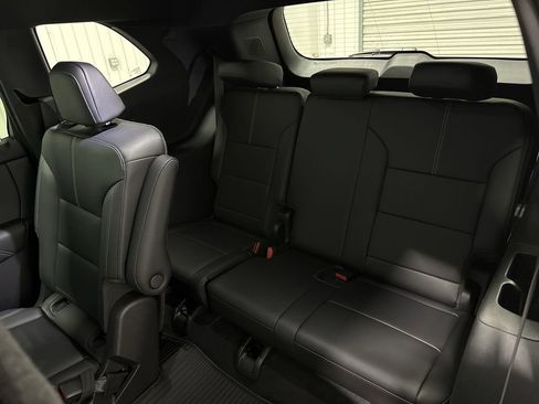 New 2026 GMC Acadia Elevation image 26