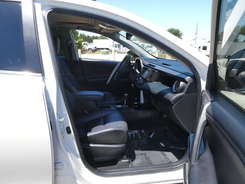 Used 2018 Toyota RAV4 Limited w/ All Weather Liner Package AWD/4WD image 27