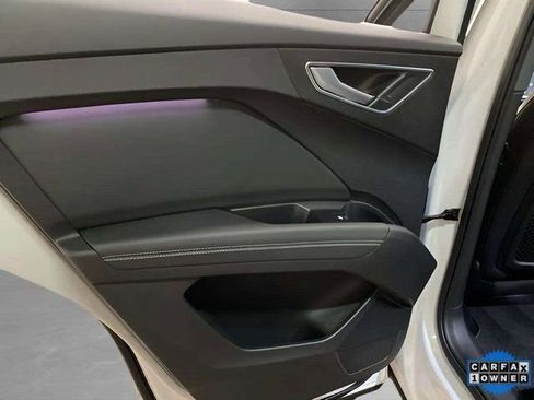 Used 2024 Audi Q4 e-tron Premium Plus image 65