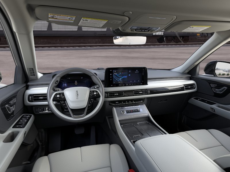 New 2026 Lincoln Aviator 2WD image 9