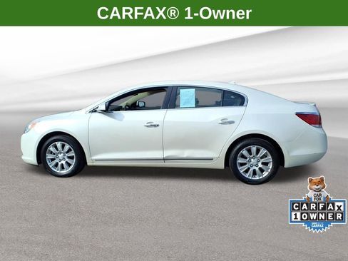Used 2013 Buick LaCrosse FWD image 2