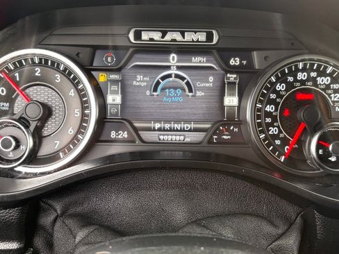 Used 2019 RAM 1500 Big Horn image 17