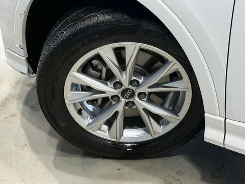 Used 2025 Audi Q3 2.0T Premium image 10