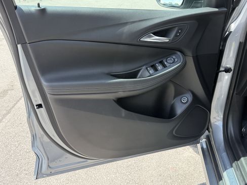 Used 2023 Buick Encore GX Select w/ Sport Touring Package FWD image 43