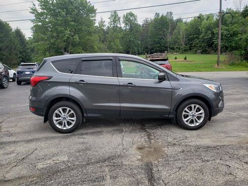 Used 2019 Ford Escape SE AWD/4WD image 8