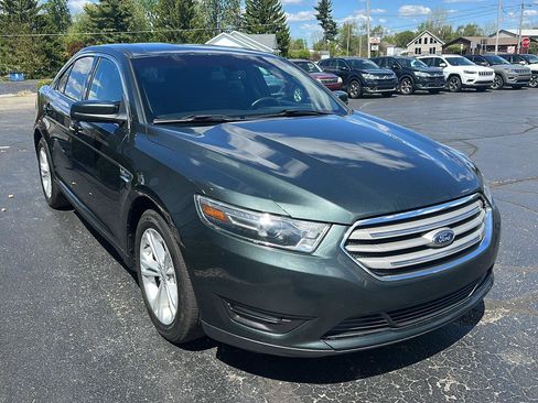 Used 2016 Ford Taurus SEL w/ Equipment Group 201A AWD/4WD image 2