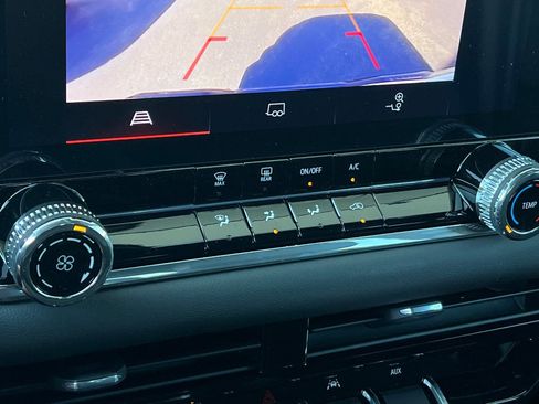 New 2026 GMC Canyon Elevation RWD image 19