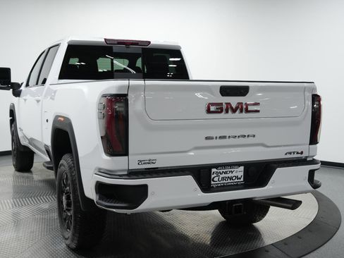 New 2026 GMC Sierra 2500 AT4 w/ AT4 Preferred Package image 6