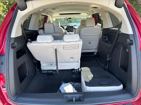 New 2025 Honda Odyssey EX-L image 38
