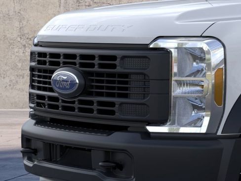 New 2026 Ford F450 XL RWD image 17