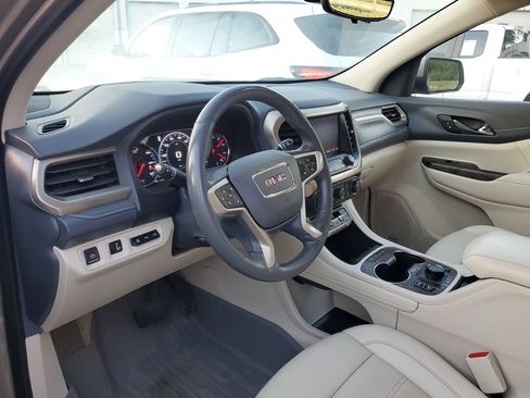 Used 2023 GMC Acadia Denali w/ Denali Technology Package FWD image 19