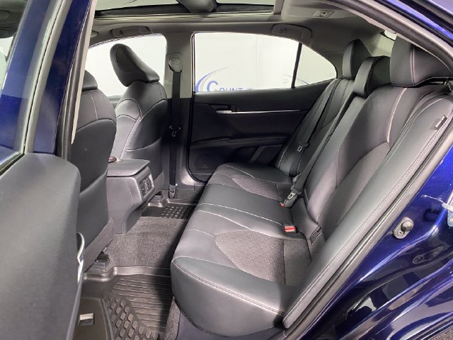 Used 2021 Toyota Camry XSE AWD/4WD image 28