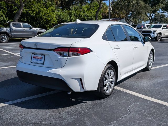 New 2027 Toyota Corolla LE FWD image 3