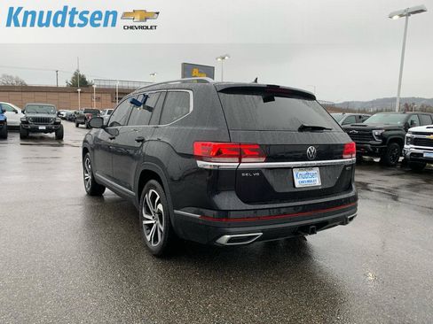 Used 2021 Volkswagen Atlas SEL Premium image 5