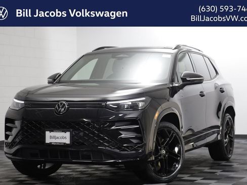 Used 2026 Volkswagen Tiguan SE R-Line AWD/4WD image 1