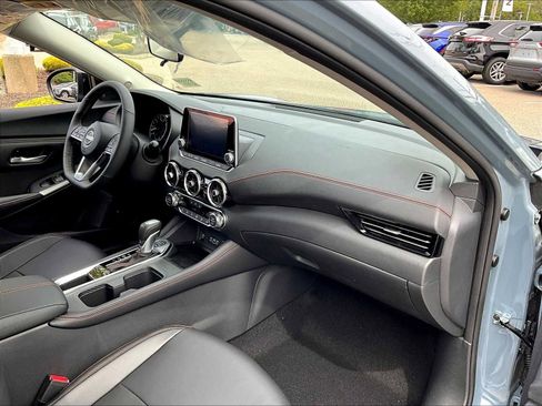 New 2025 Nissan Sentra SR w/ SR Premium Package image 10
