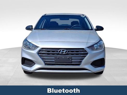 Used 2021 Hyundai Accent SE image 3