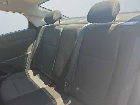 Used 2021 Hyundai Accent SE FWD image 14