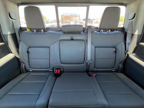 New 2026 Chevrolet Silverado 2500 LTZ w/ LTZ Plus Package AWD/4WD image 25