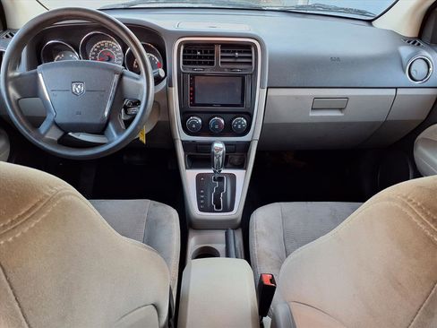 Used 2010 Dodge Caliber Mainstreet image 7