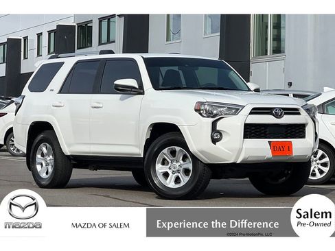 Used 2021 Toyota 4Runner SR5 image 1