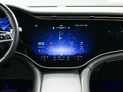 Used 2023 Mercedes-Benz EQS 580 4MATIC SUV image 27