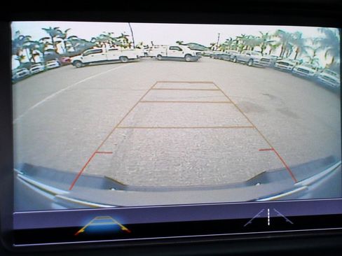 Used 2018 Chevrolet Colorado Z71 image 29