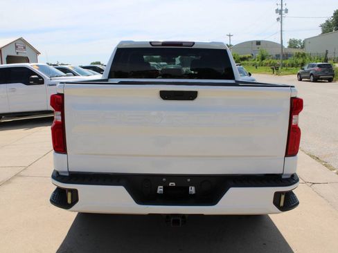 Used 2021 Chevrolet Silverado 1500 Custom AWD/4WD image 7