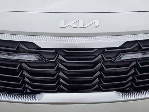 New 2026 Kia Seltos EX FWD image 3