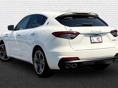 Used 2022 Maserati Levante Modena AWD/4WD image 4