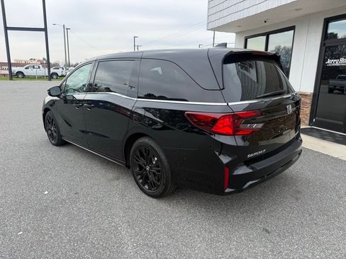 Used 2025 Honda Odyssey Sport-L image 6