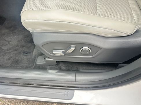 Used 2025 Hyundai Santa Fe SEL image 24