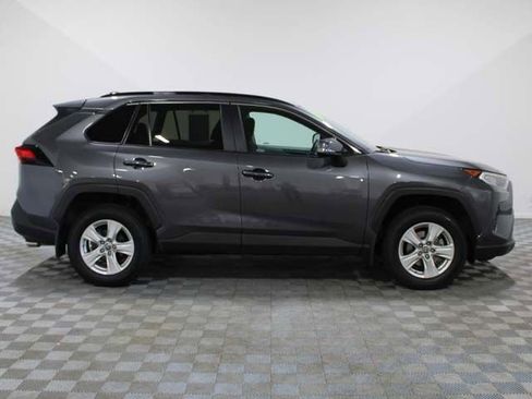 Certified 2021 Toyota RAV4 XLE w/ Convenience Package AWD/4WD image 7