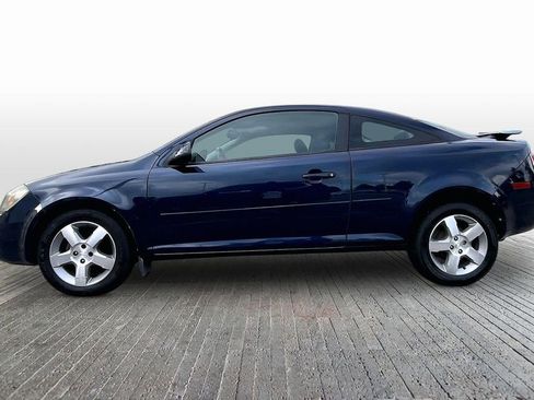 Used 2010 Chevrolet Cobalt LT w/ My Link Package FWD image 5