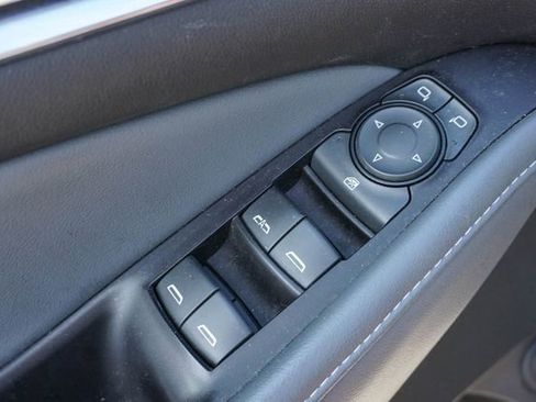 Used 2019 Buick Enclave Preferred image 9