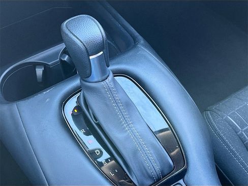 Used 2024 Honda HR-V LX image 16