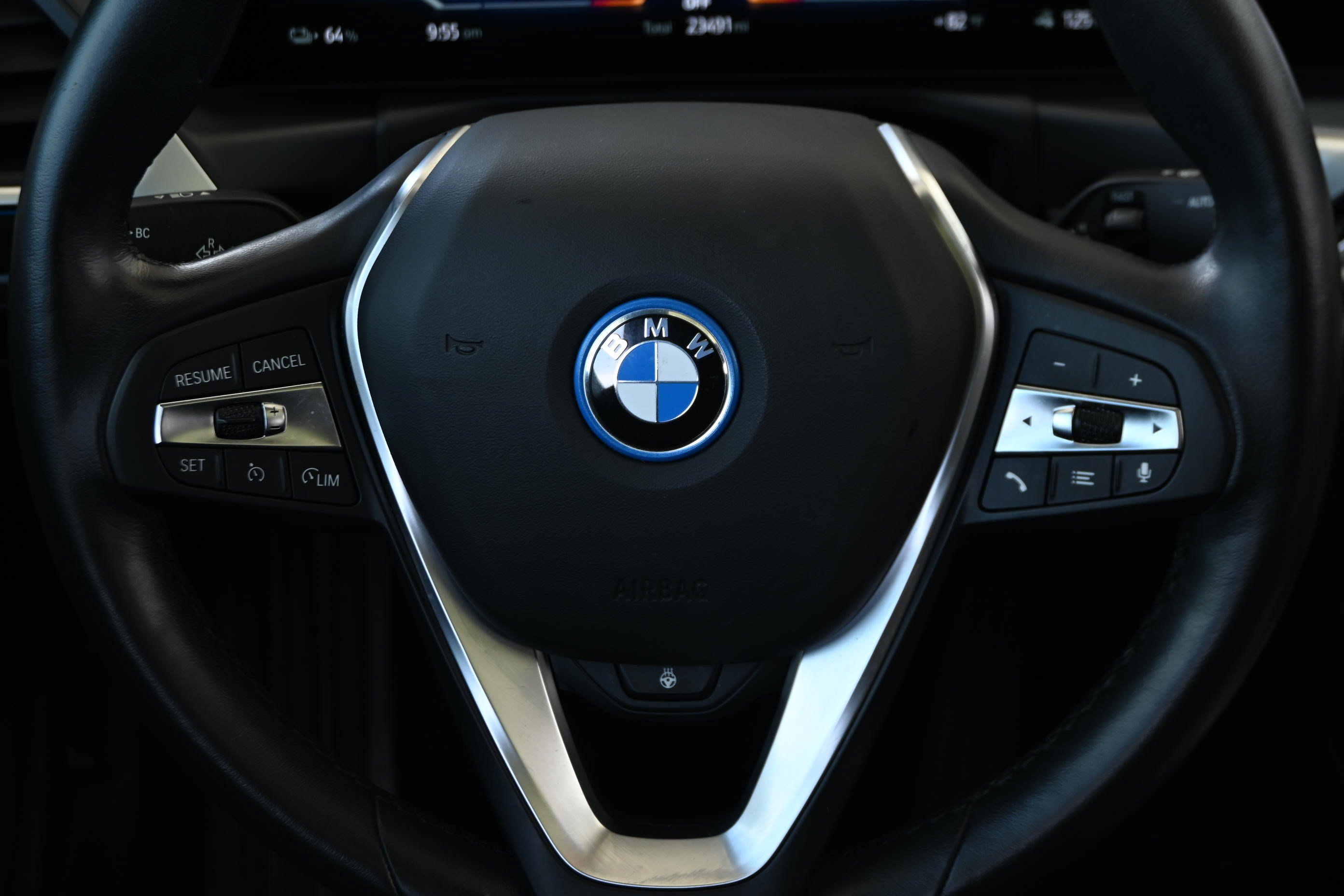 Certified 2023 BMW i4 eDrive35 w/ Premium Package RWD image 31